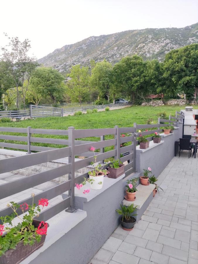 Apartments Nevistic Tribalj  Dış mekan fotoğraf